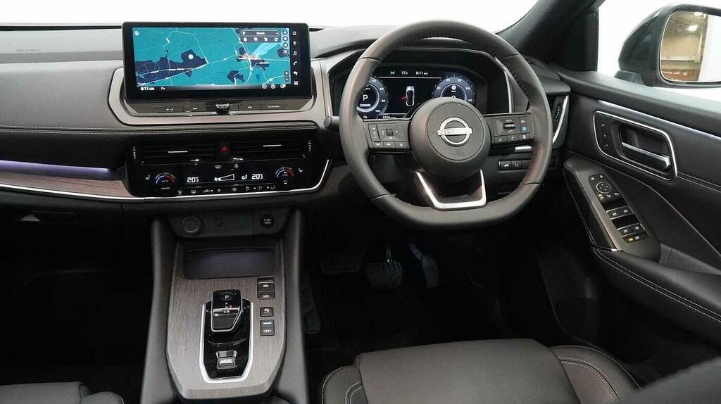 Nissan Qashqai 1.3 Dig-t Mh 158 N-connecta Xtronic Grey #16