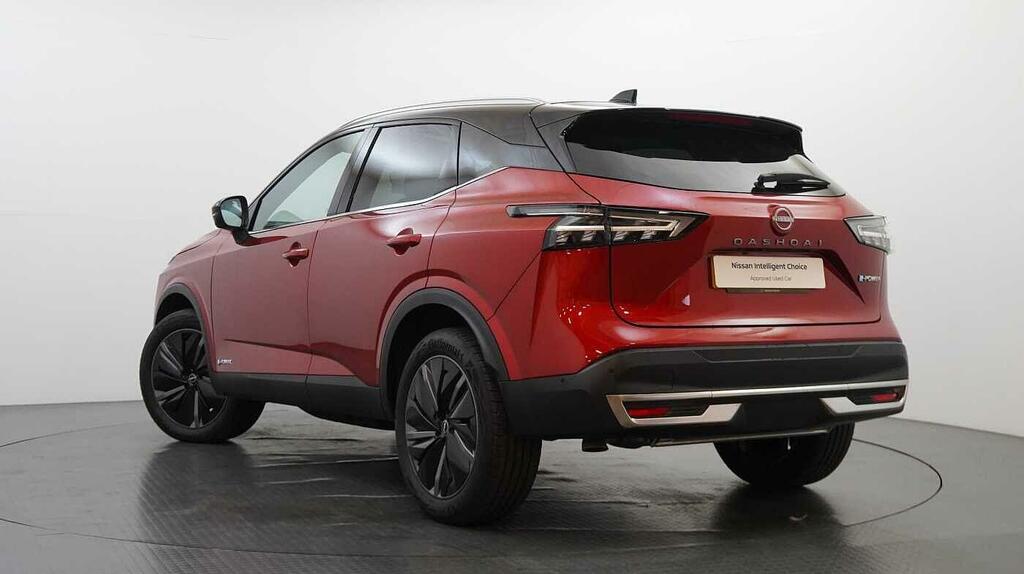 Nissan Qashqai 1.5 190 E-power Tekna With Panoramic Glass Ro Red #3