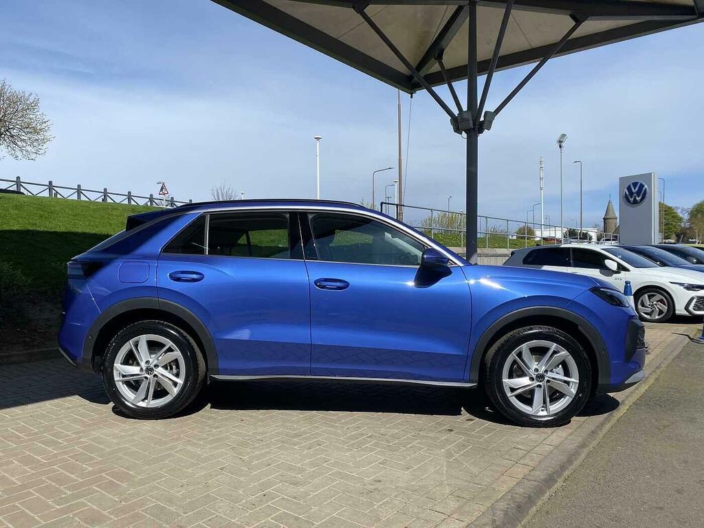 Volkswagen T-Roc 1.5 Etsi 150 Life Dsg Blue #4