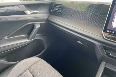 Volkswagen Tiguan 2.0 Tdi R-line Dsg Black #39
