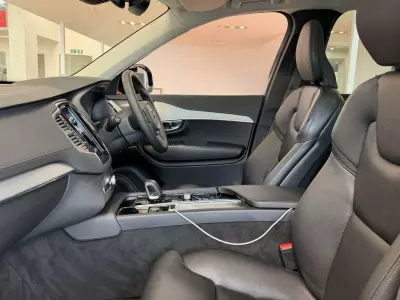 Volvo XC90 Recharge Plus, T8 Awd Plug-in Hybrid, Blue #8