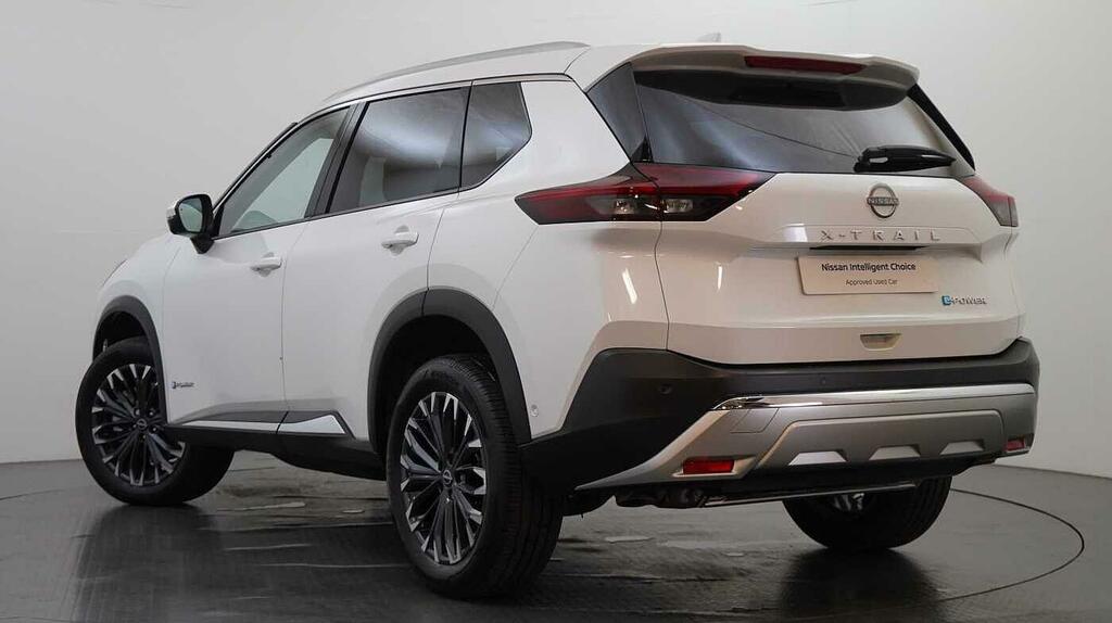 Nissan X-Trail 1.5 204 E-power Tekna With 5 Seats And Panora White #3