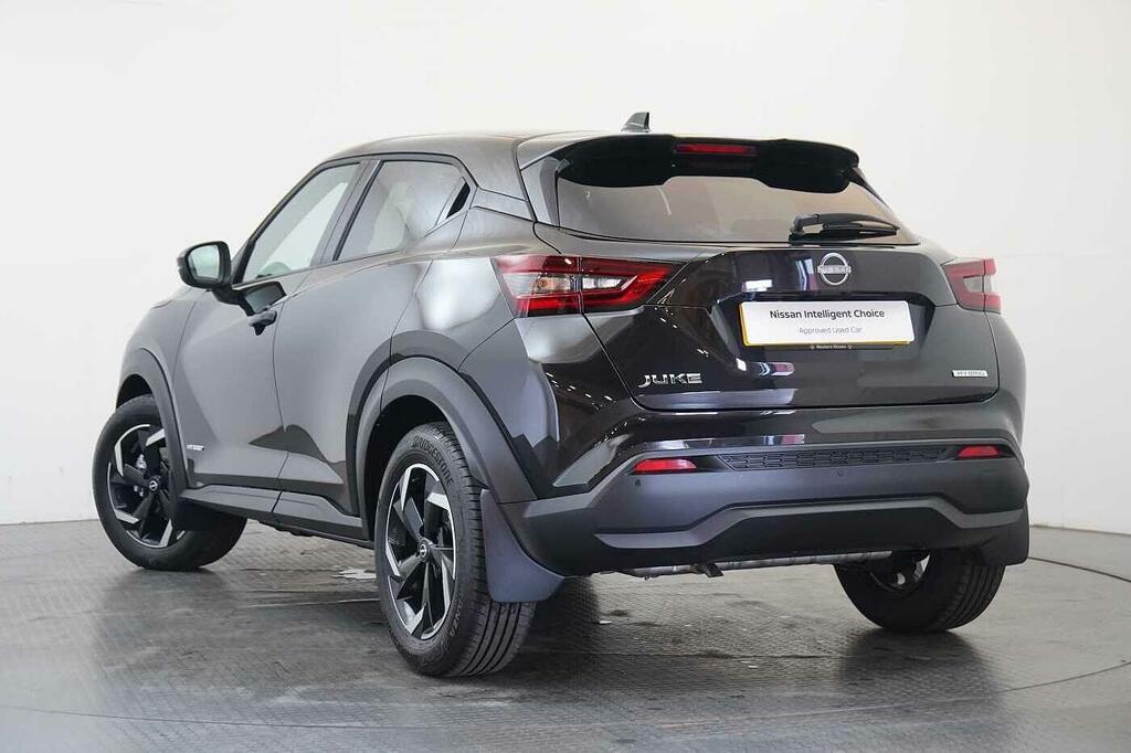 Nissan Juke 1.6 143 Hev Hybrid N-connecta With Sat Nav An YK73GLB Black #3