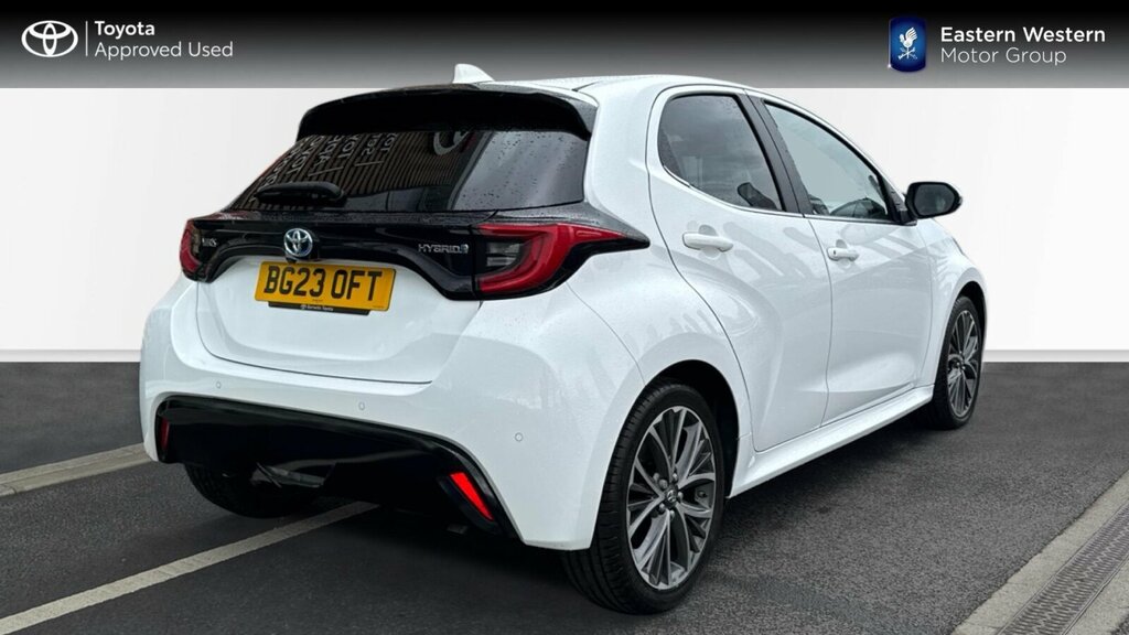 Toyota Yaris 1.5 Vvt-h Excel E-cvt Euro 6 Ss BG23OFT White #2