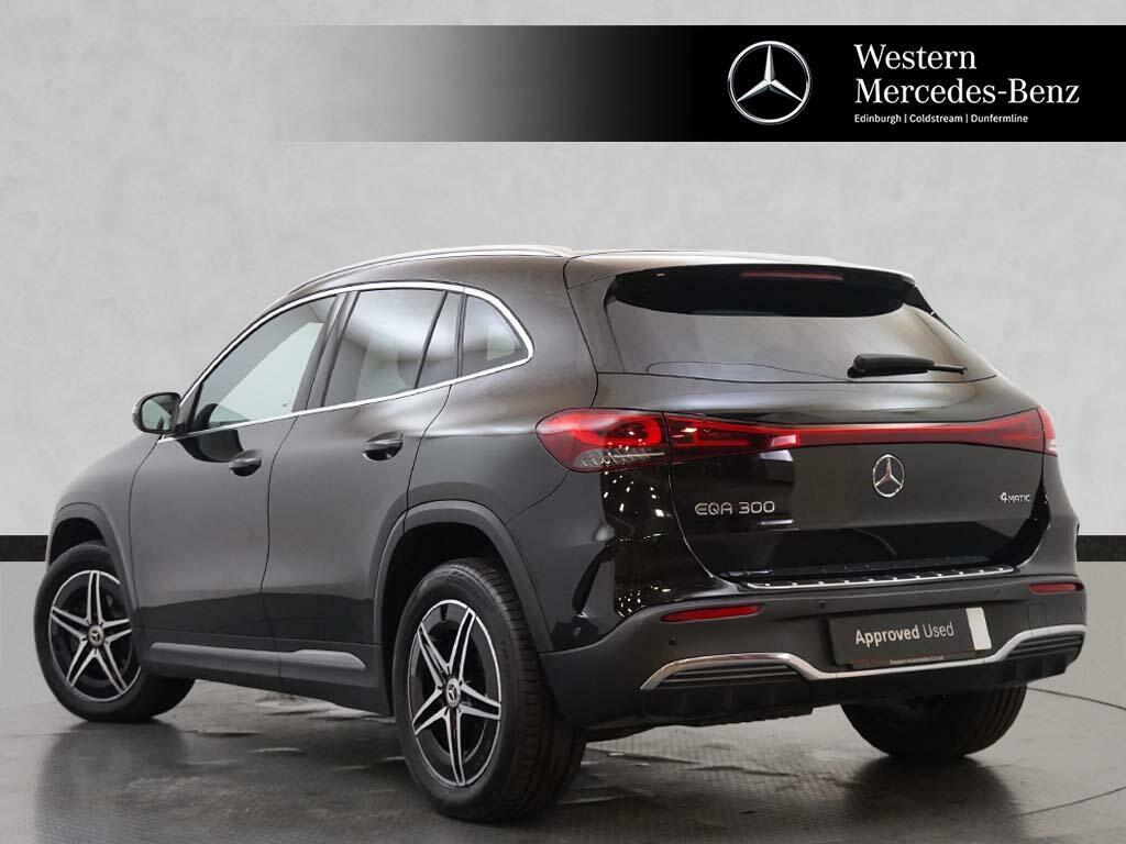 Mercedes-Benz EQA Eqa 300 4Matic Amg Line Black #2