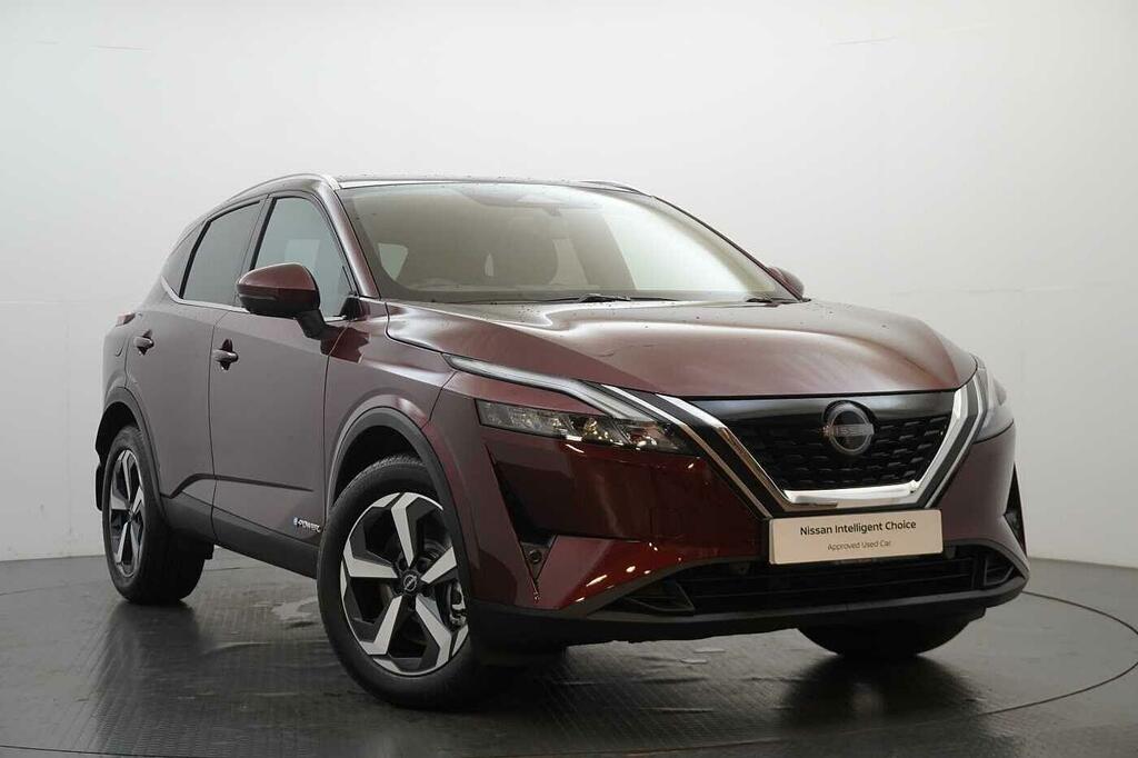 Nissan Qashqai 1.5 190 E-power N-connecta With Glass Roof Pa Red