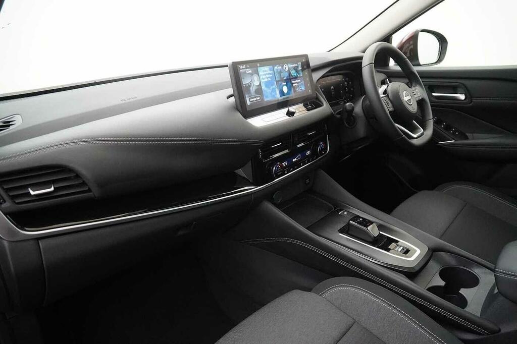 Nissan Qashqai 1.5 190 E-power N-connecta With Glass Roof Pa NU73THZ Red #2
