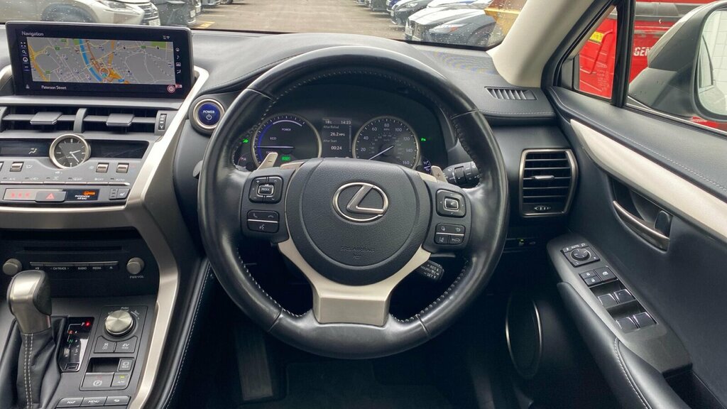 Lexus NX 300H 2.5 Takumi Cvt Pan Roof Silver #8