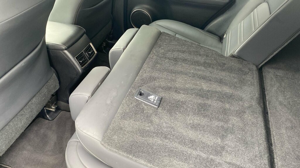 Lexus NX 300H 2.5 Takumi Cvt Pan Roof Silver #19