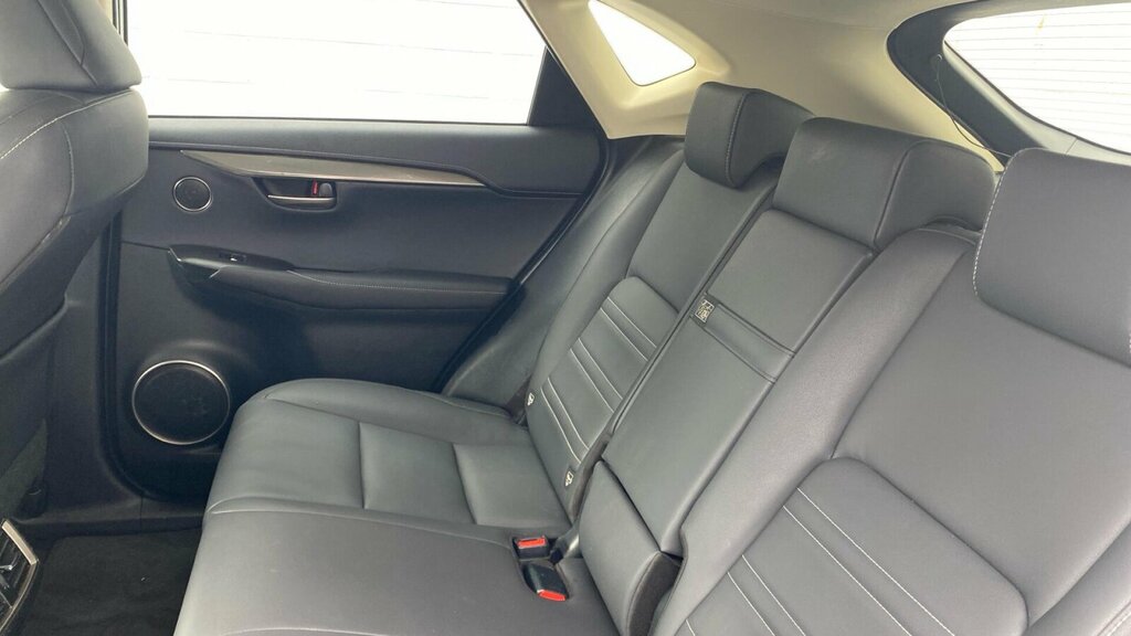 Lexus NX 300H 2.5 Takumi Cvt Pan Roof Silver #16