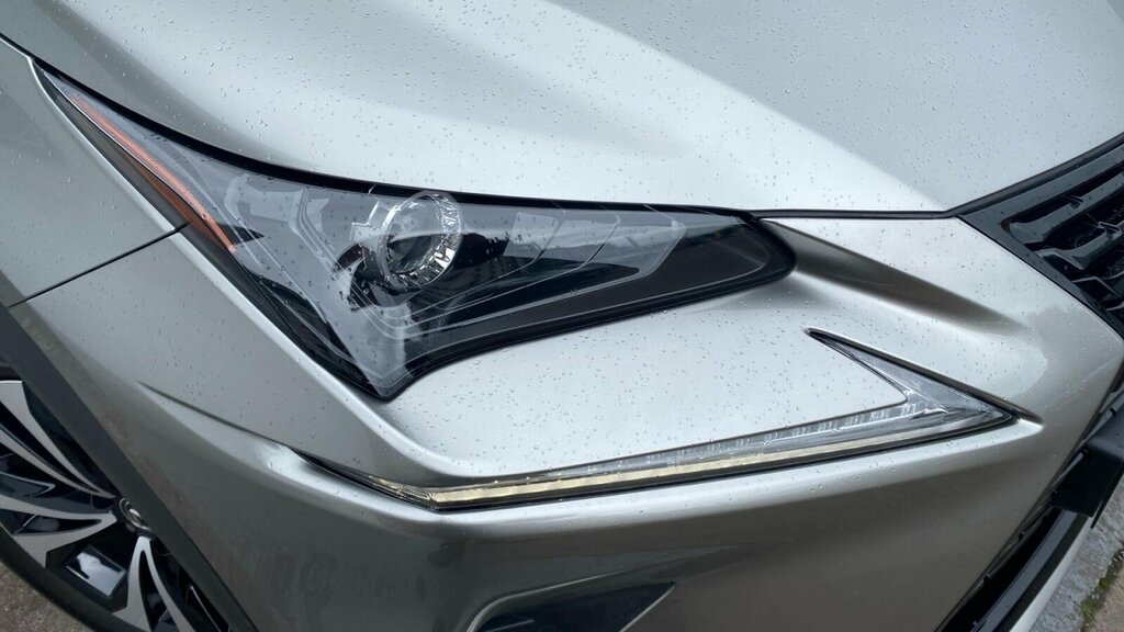 Lexus NX 300H 2.5 Takumi Cvt Pan Roof Silver #21