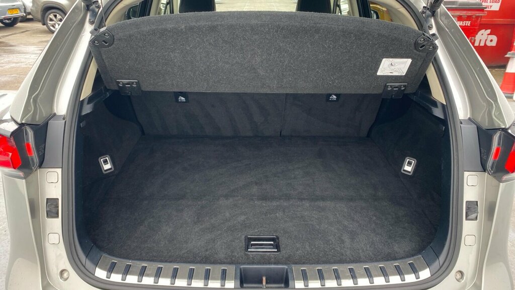 Lexus NX 300H 2.5 Takumi Cvt Pan Roof Silver #14