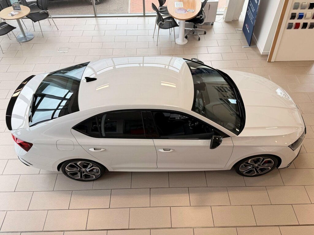 Skoda Octavia 2.0 Tdi 150Ps Se L Estate Grey #20
