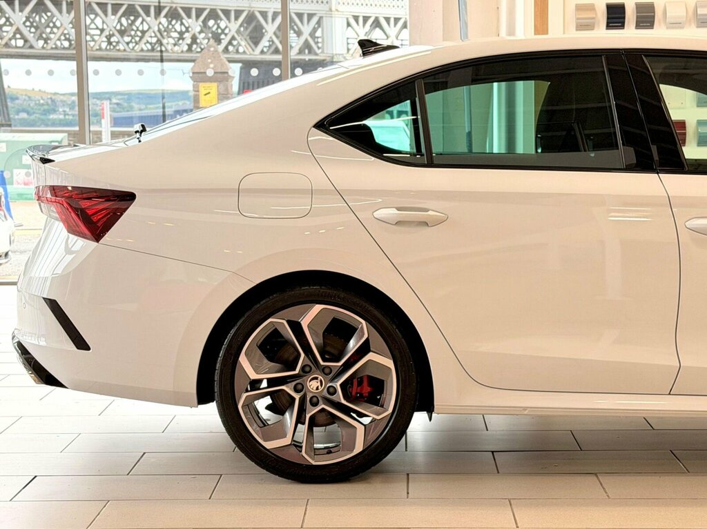Skoda Octavia 2.0 Tdi 150Ps Se L Estate Grey #13