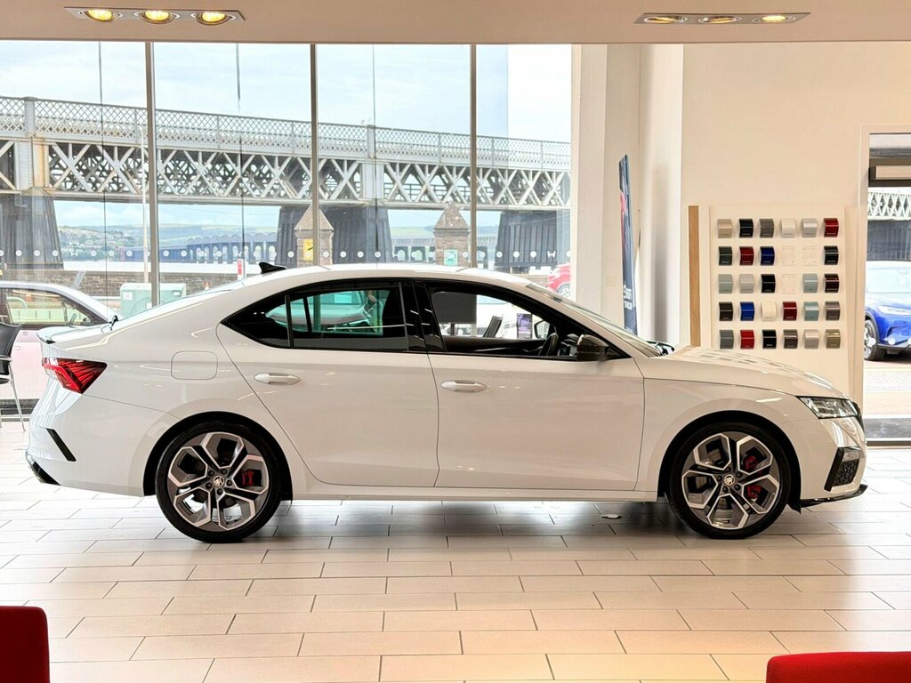 Skoda Octavia 2.0 Tdi 150Ps Se L Estate Grey #12