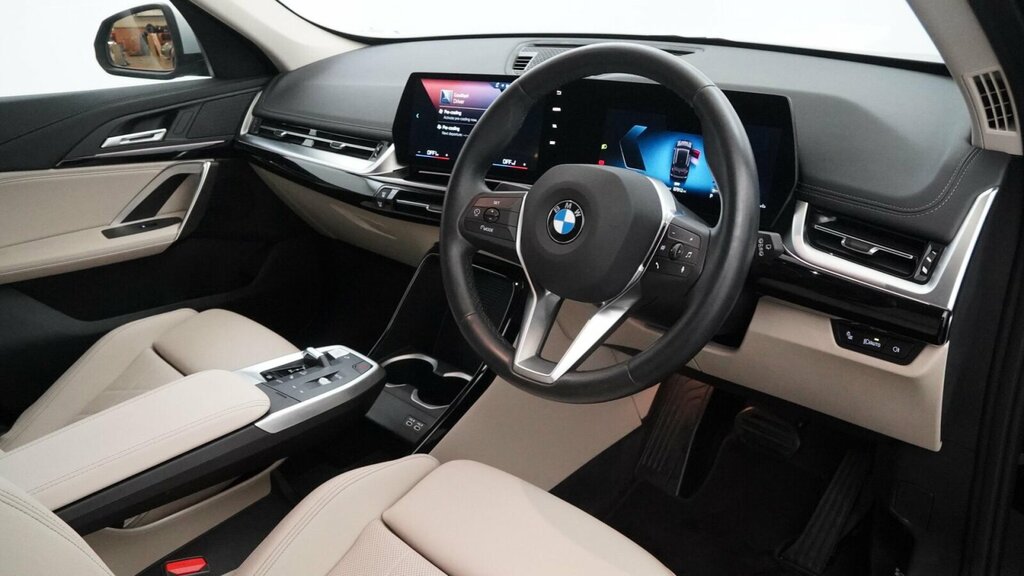 BMW X1 2.0 23I Mht Xline Suv Hybrid Dct Xdrive Black #6