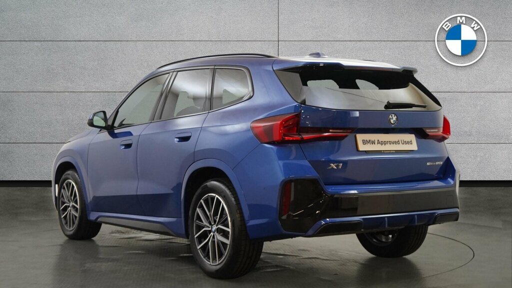 BMW X1 1.5 20I Mht M Sport Suv Hybrid Dct Sdri Blue #2