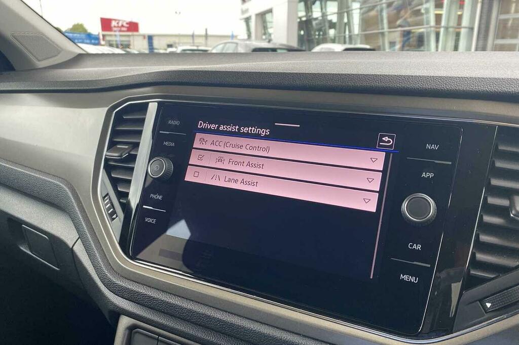 Volkswagen T-Roc 1.5 Tsi Evo 150 Sel 2Wd Pan Roof Leather White #49