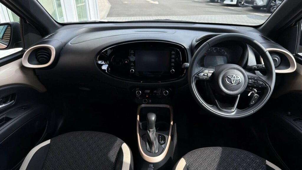 Toyota Aygo X 1.0 Vvt-i Edge X-shift Euro 6 Ss Beige #6