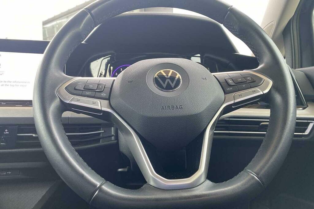 Volkswagen Golf 8 Life 1.5 Tsi 150Ps 6-Speed Black #19