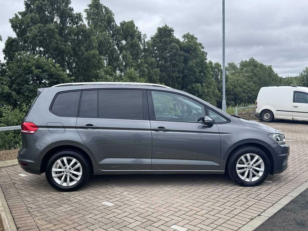 Volkswagen Touran 1.6 Tdi 115 Se Family Dsg Grey #4