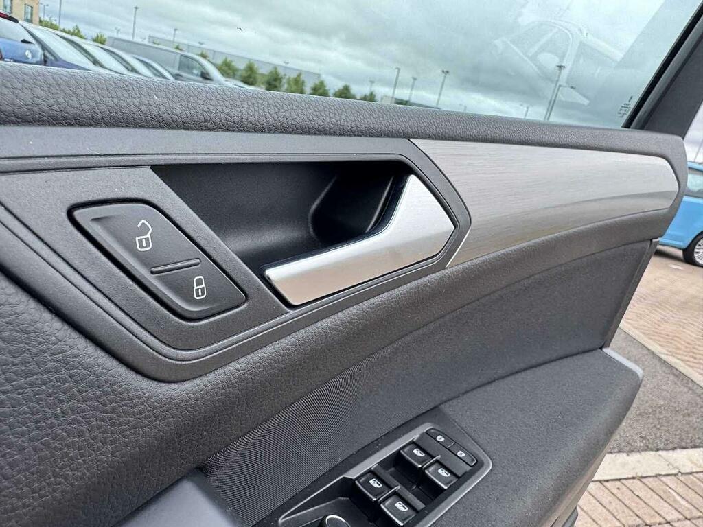 Volkswagen Touran 2.0 Tdi Se Grey #21
