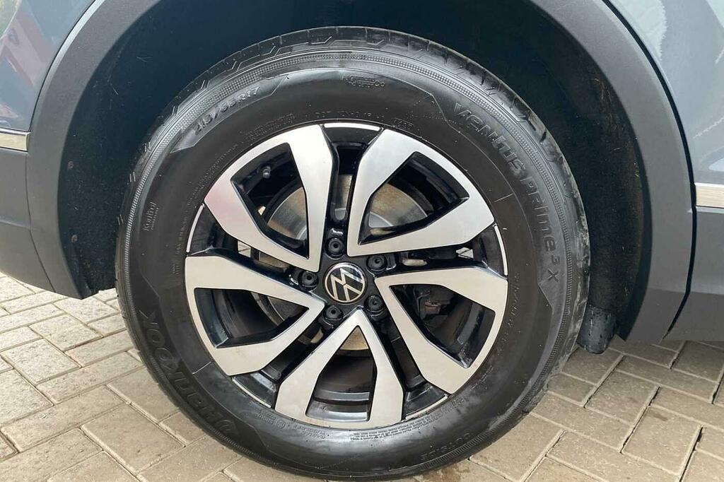 Volkswagen Tiguan 1.5 Tsi 150 Active Dsg Grey #5