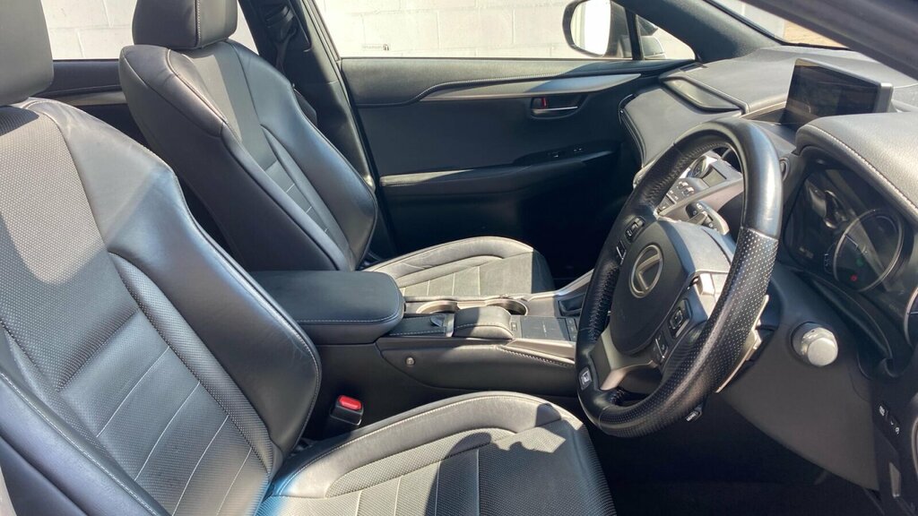 Lexus NX Nx 300H 2.5 Takumi Cvt Pan Roof Estate Red #13