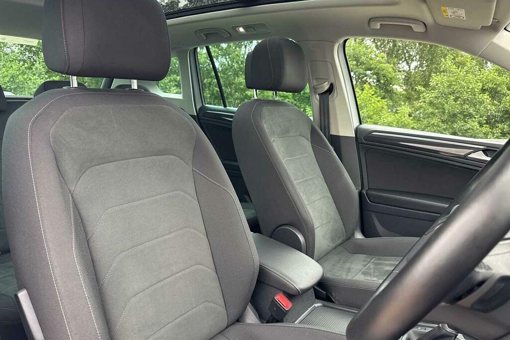 Volkswagen Tiguan 1.5 Tsi 150 Life Black #18