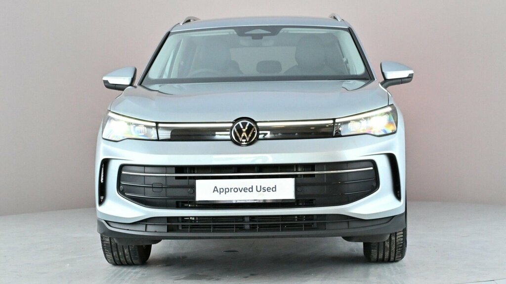 Volkswagen Tiguan 1.5 Tsi 150 Black Edition Dsg Grey #11