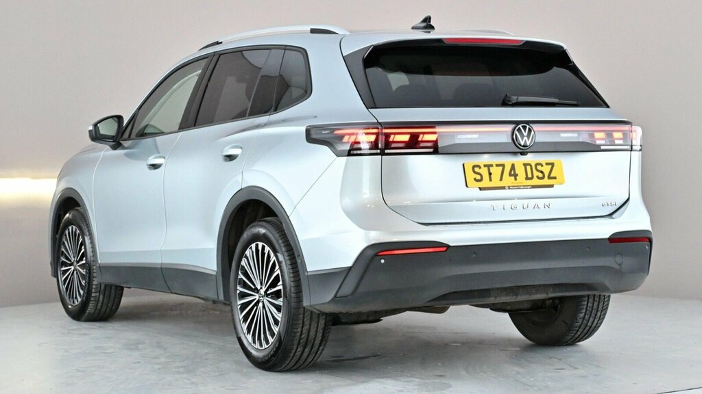 Volkswagen Tiguan 1.5 Tsi 150 Black Edition Dsg Grey #3