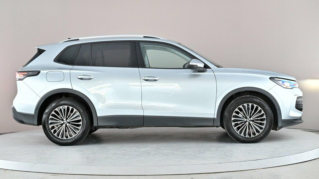 Volkswagen Tiguan 1.5 Tsi 150 Black Edition Dsg Grey #5