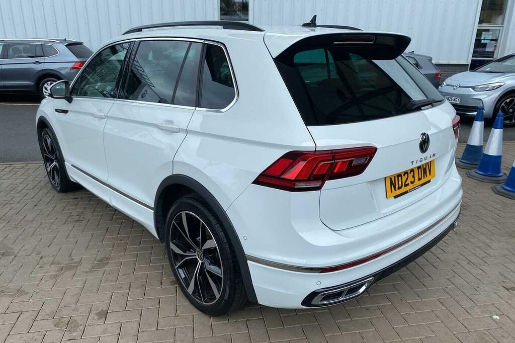 Volkswagen Tiguan 2.0 Tdi R-line Dsg White #3
