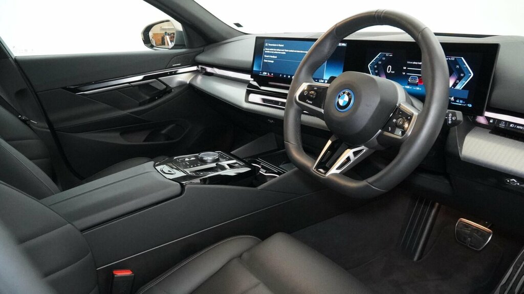 BMW 5 Series 530E M Sport Touring YA25EPZ Grey #6