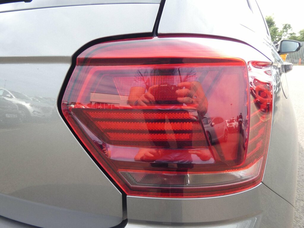 Volkswagen Polo 2018 Volkswagen Polo 1.0 Se Tsi 95 Ps Red #18