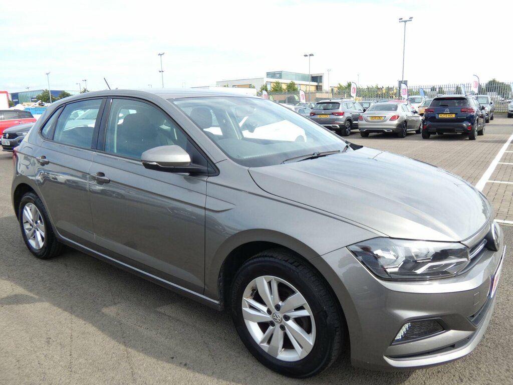Volkswagen Polo 2018 Volkswagen Polo 1.0 Se Tsi 95 Ps Red #4