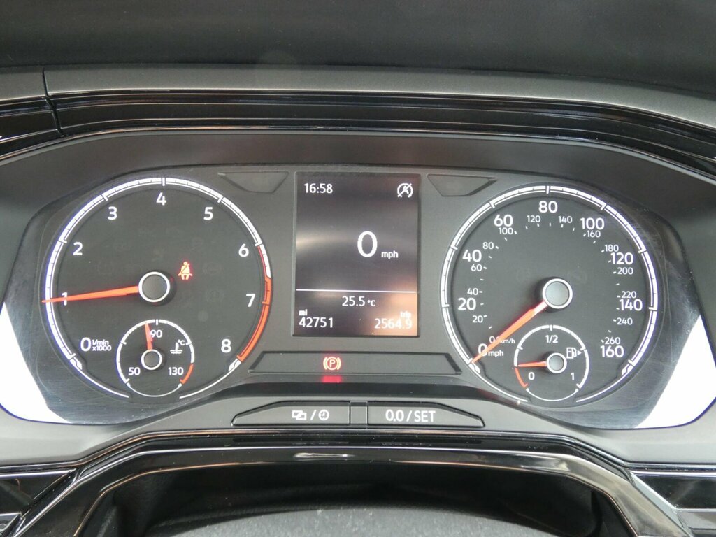 Volkswagen Polo 2018 Volkswagen Polo 1.0 Se Tsi 95 Ps Red #29