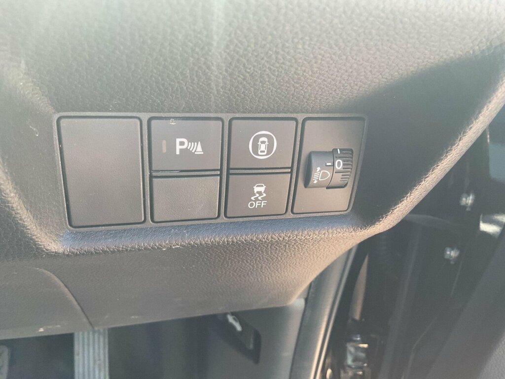Honda Jazz 1.5 I-mmd Hybrid Crosstar Ex Ecvt White #19