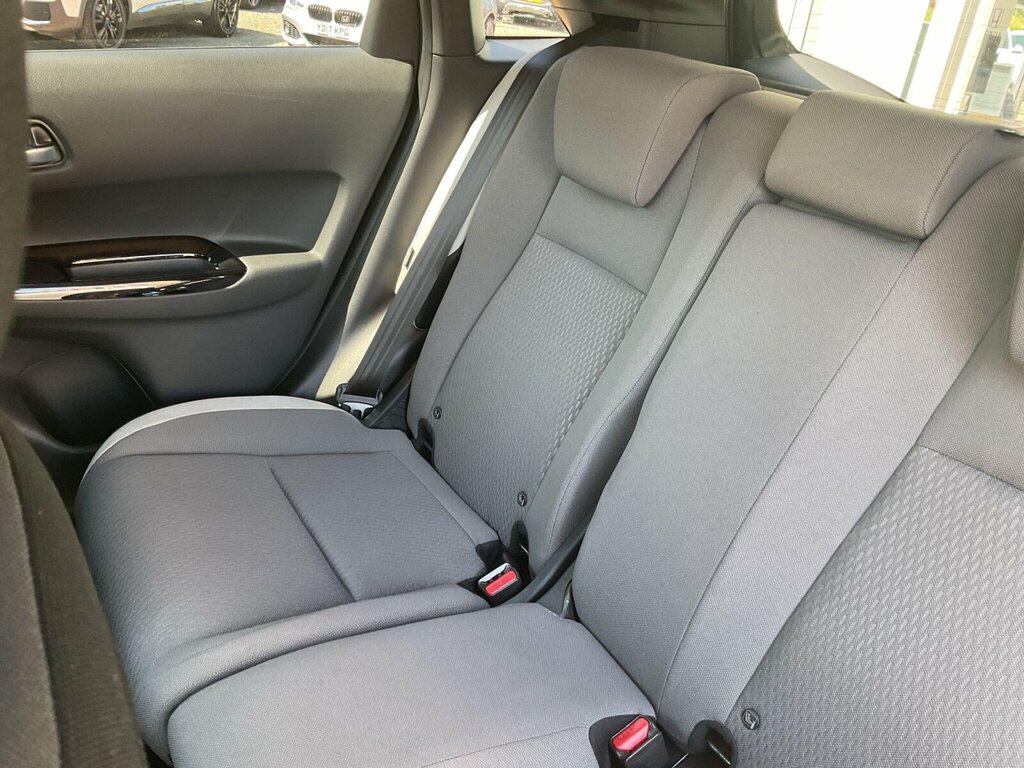 Honda Jazz 1.5 I-mmd Hybrid Crosstar Ex Ecvt White #13