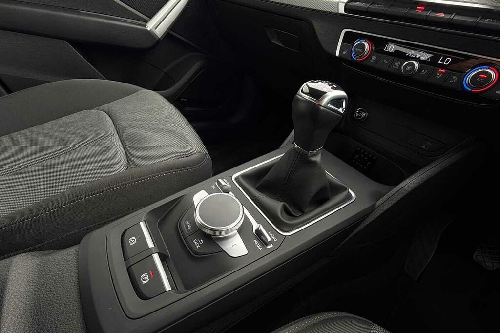 Audi Q2 1.0 Tfsi 30 Sport Suv Euro 6 S White #8
