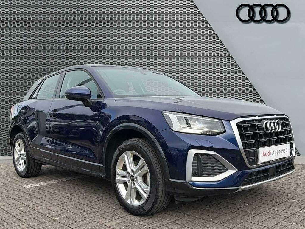 Audi Q2 Sport 35 Tfsi 150 Ps 6-Speed Blue