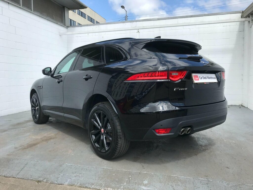 Jaguar F-Pace 2.0 D180 Chequered Flag Suv Awd Eu SA20ZDR Black #3
