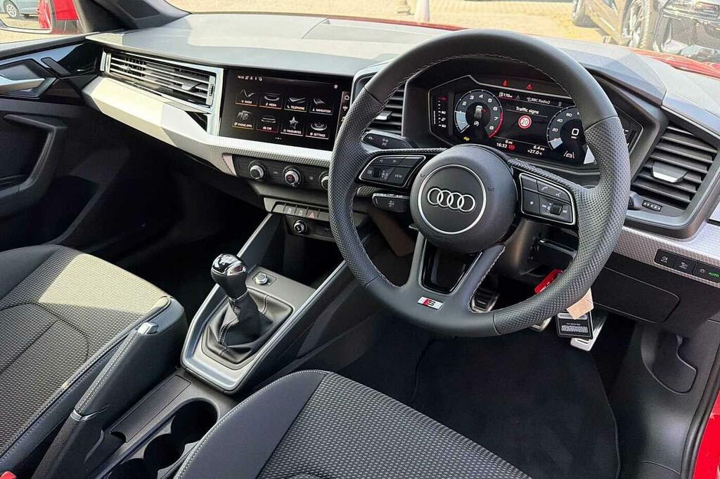Audi A1 S Line 25 Tfsi 95 Ps 5-Speed Red #6
