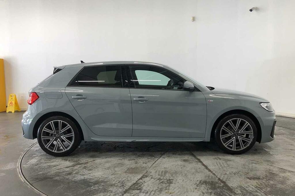 Audi A1 S Line 30 Tfsi 116 Ps 6-Speed SN26ZPU Grey #4