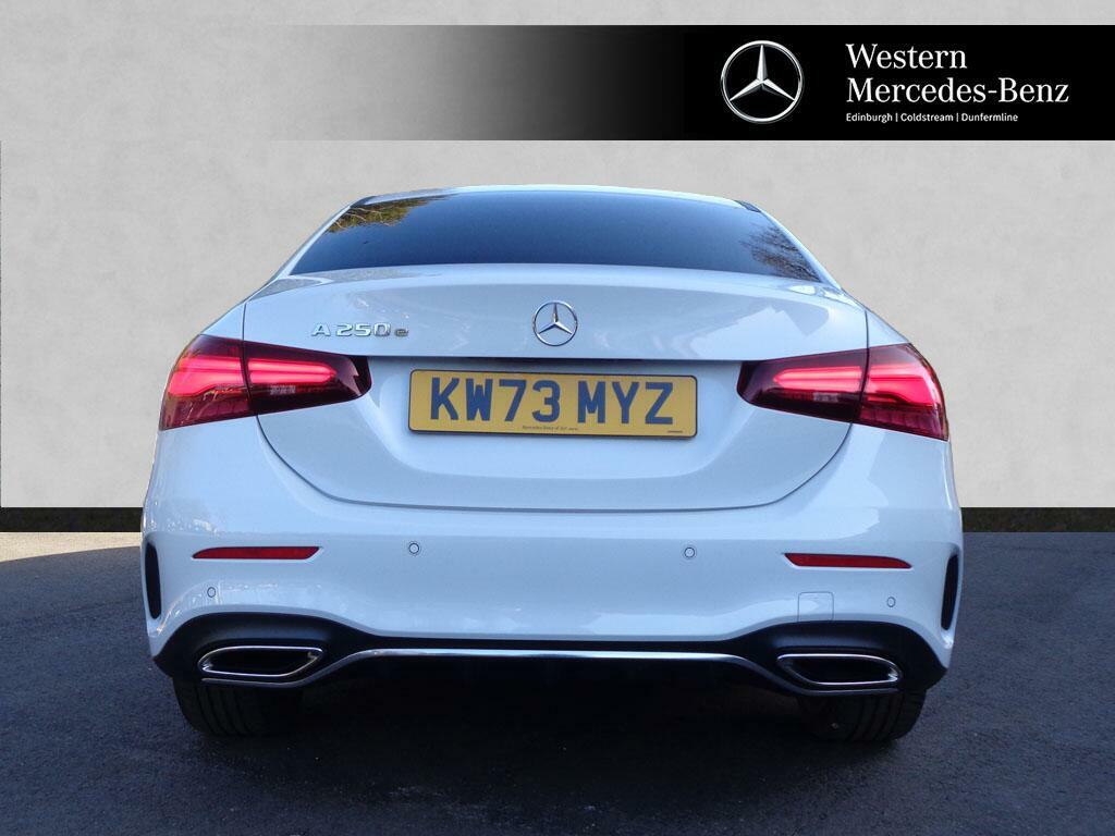 Mercedes-Benz A Class A 250 E Amg Line Premium Plus KW73MYZ White #4