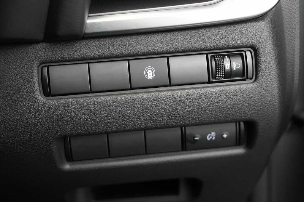 Nissan X-Trail 1.5 H E-power N-connecta Suv Hybrid Aut White #29