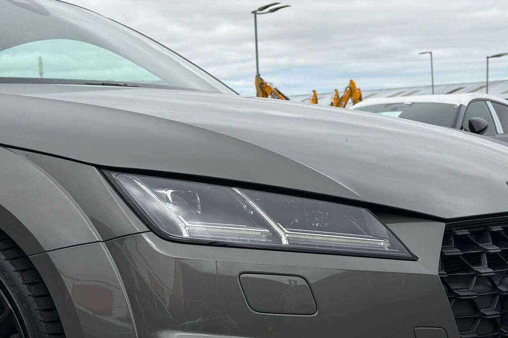 Audi TT 2.0 Tfsi 40 Sport Roadster S Tronic Eur Black #17