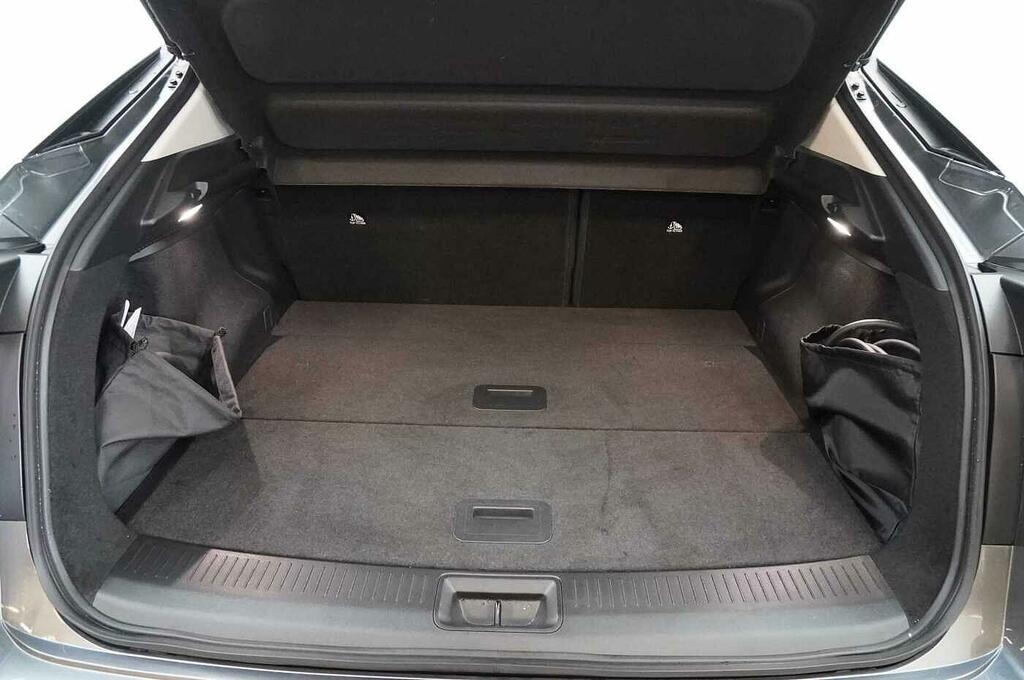 Nissan Ariya 87Kwh Advance Suv 22Kw Charger Black #16