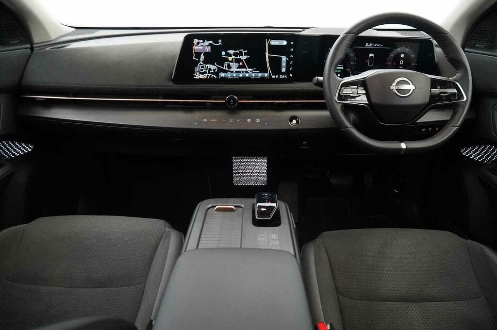 Nissan Ariya 87Kwh Advance Suv 22Kw Charger Black #18