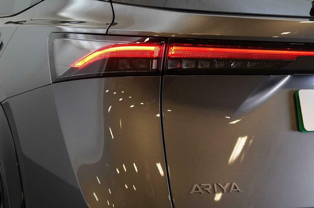 Nissan Ariya 87Kwh Advance Suv 22Kw Charger Black #10